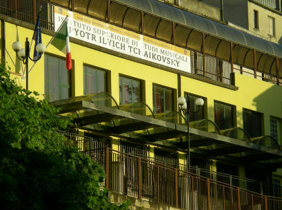 CLICCA PER ENTRARE NEL SITO >>>